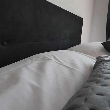 Estudio Con Vistas, Apartment *